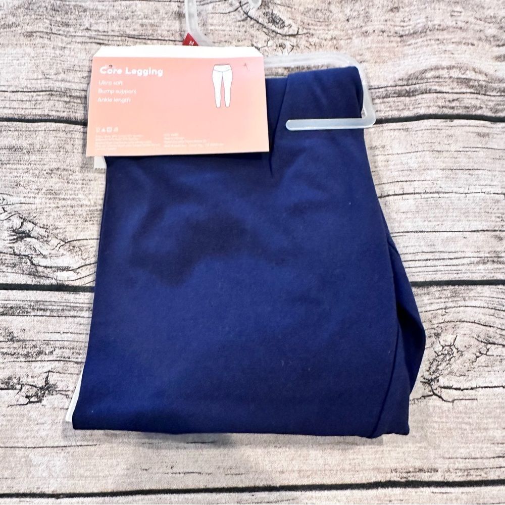 NWT Destination Maternity—  Maternity Core Leggings in Navy Size Medium - Picture 5 of 6